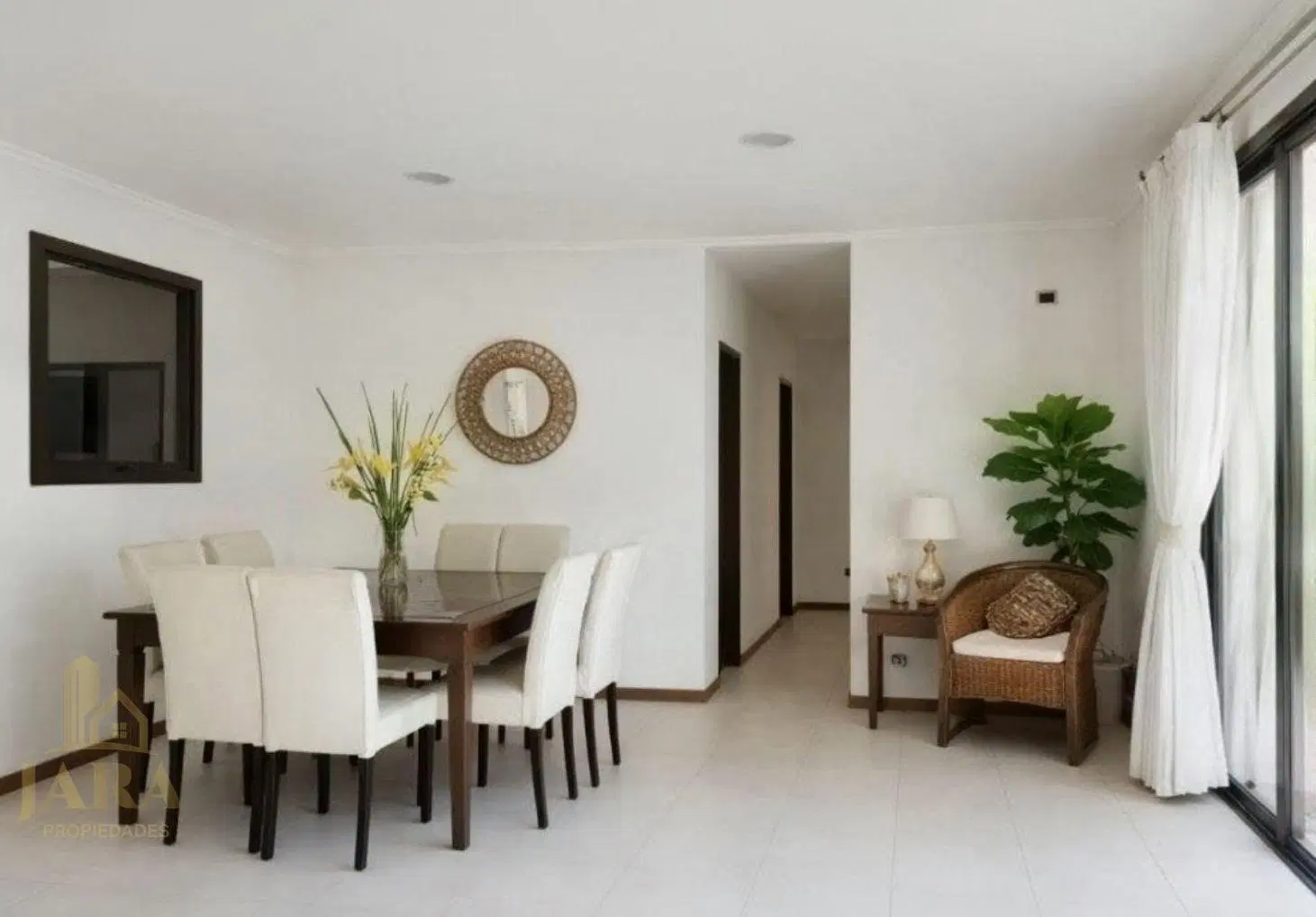 Casa Apta Crédito en El Carmencito 4 Dormitorios Piscina Climatizada y Quincho 4
