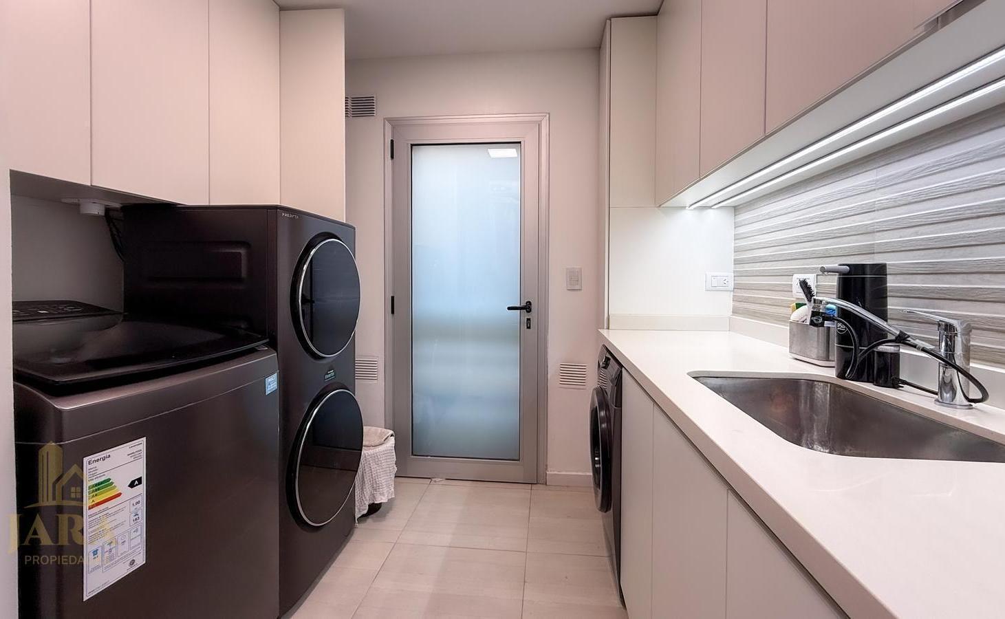 Foto de Venta Casa 5 ambientes en Nuevo Quilmes con pileta, imagen 4