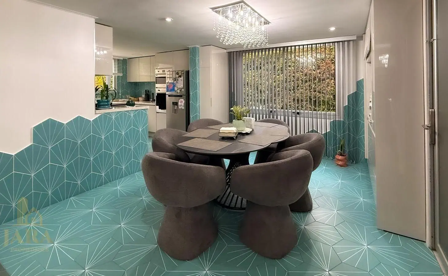 Venta Casa 5 ambientes en Nuevo Quilmes con pileta 2