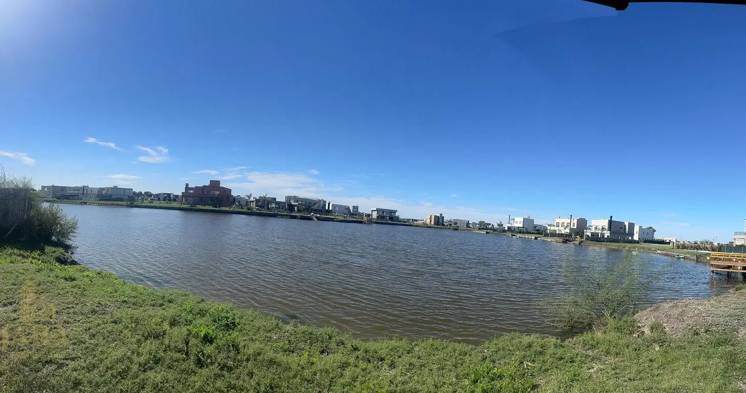 Terreno a la laguna en Pueblos del Plata, Villalobos 4