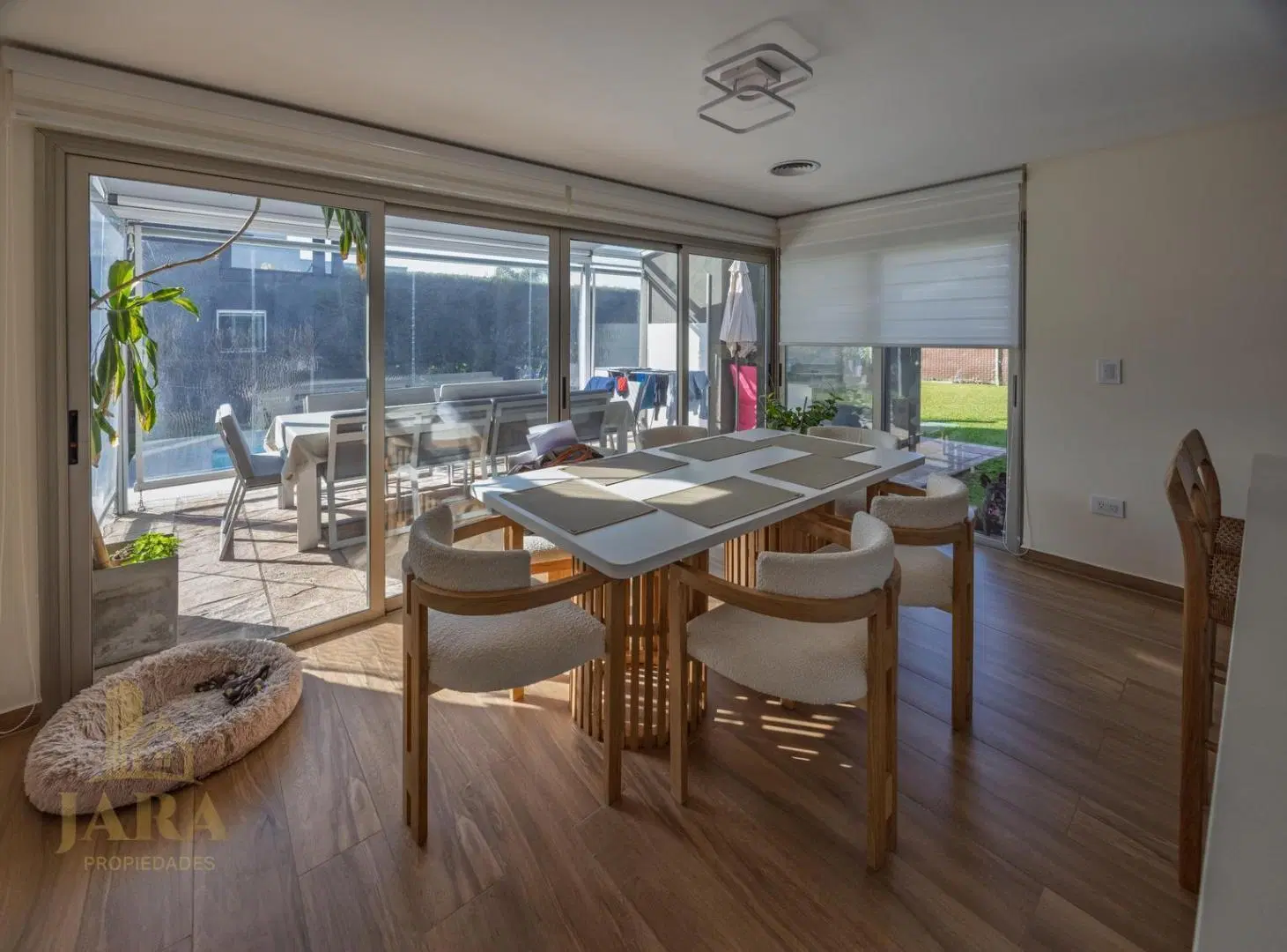 VENTA CASA 6 AMBIENTES NUEVO QUILMES 8