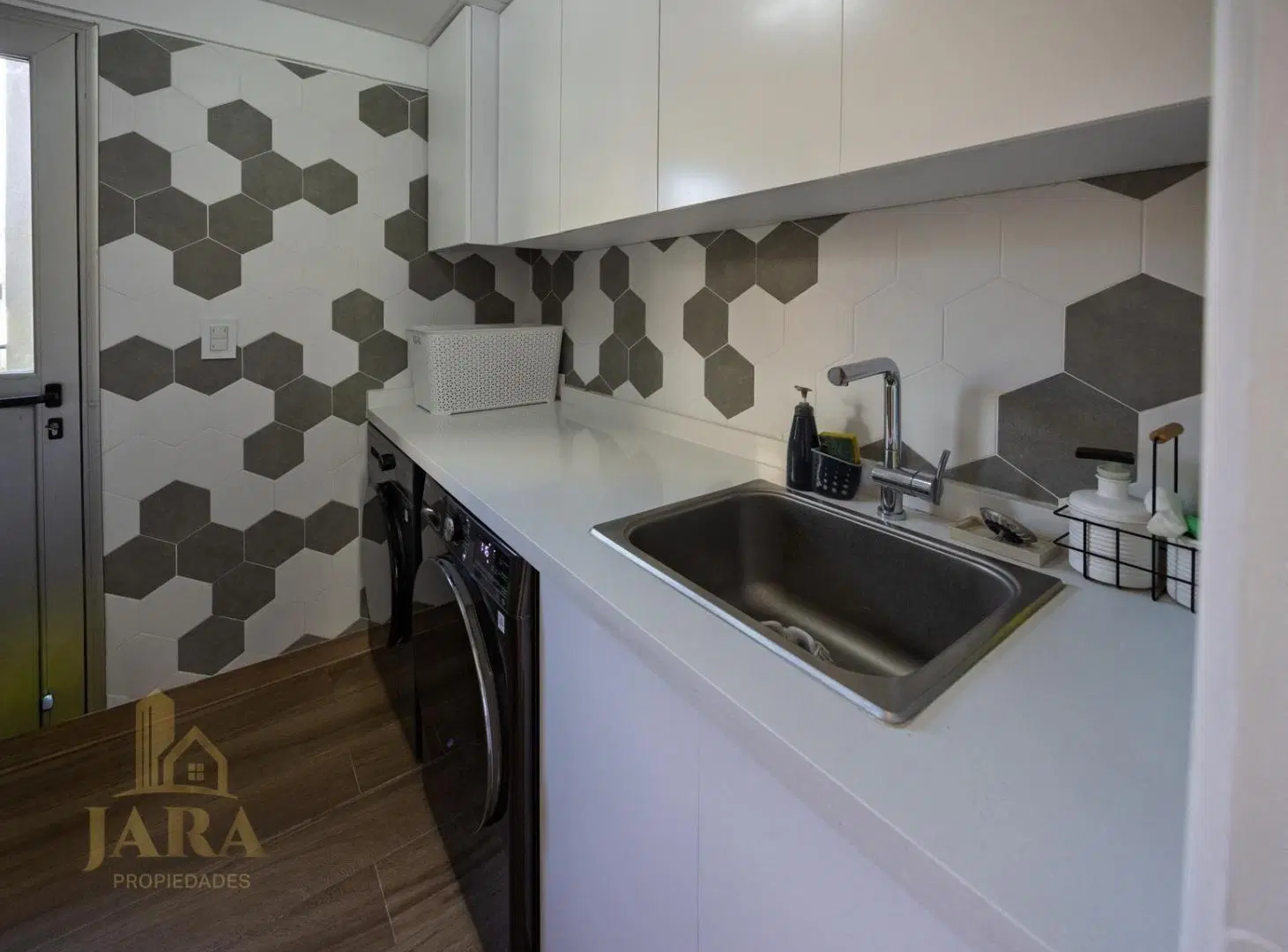 VENTA CASA 6 AMBIENTES NUEVO QUILMES 4