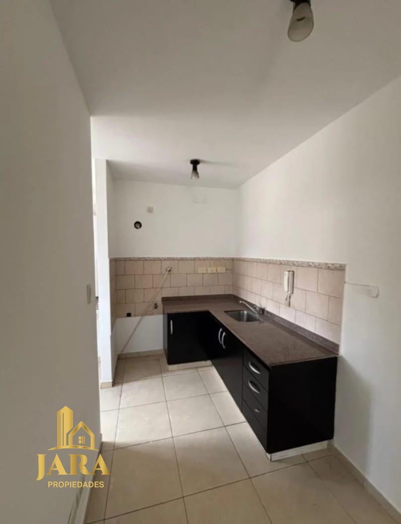 Foto de Departamento en Quilmes - Bajas expensas!, imagen 2