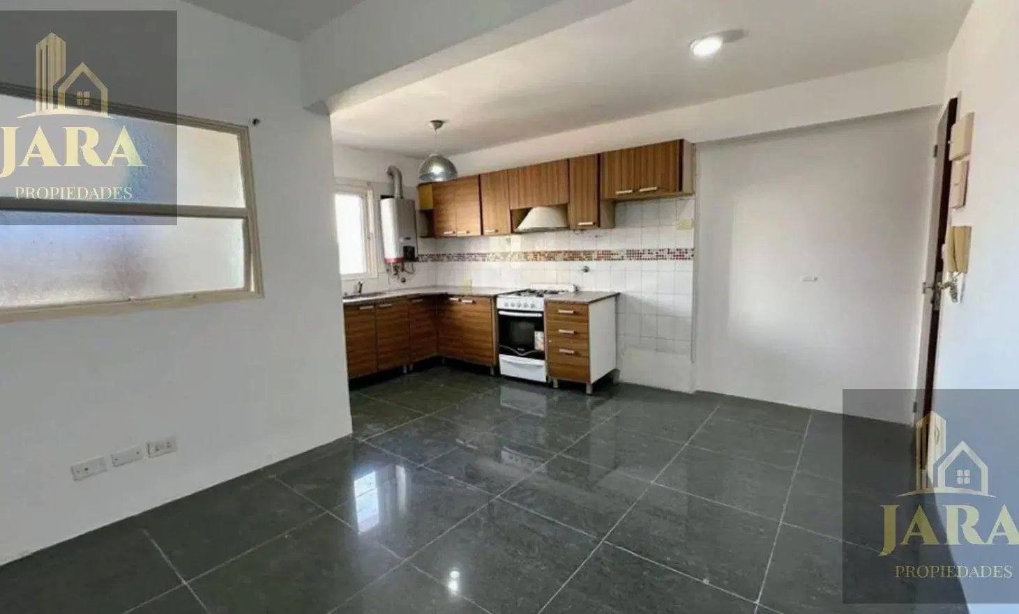 Venta departamento 4 ambientes Quilmes centro con cochera 4