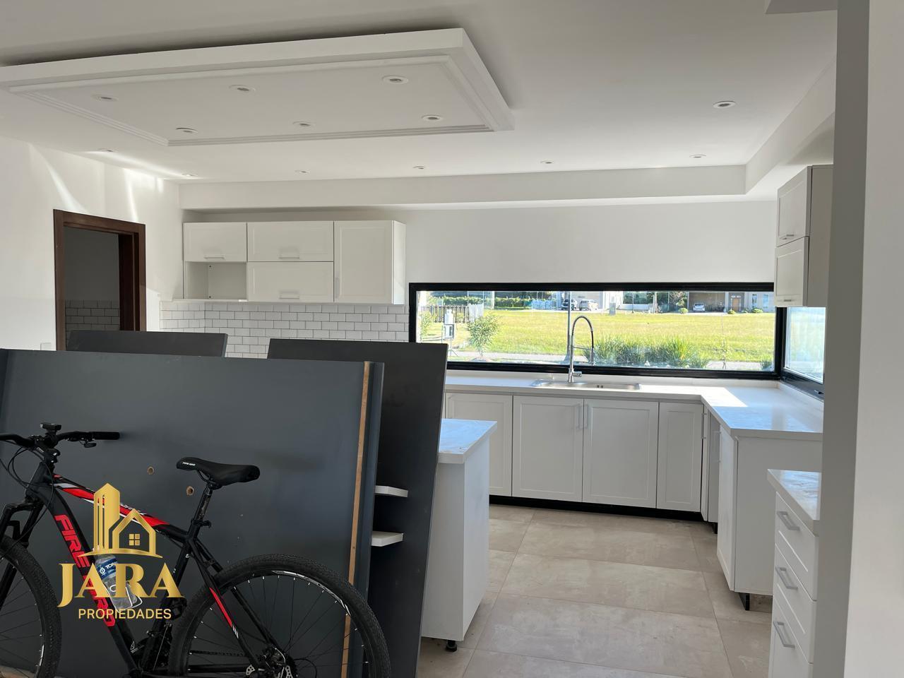 Foto de Casa en Guillermo E Hudson, imagen 2