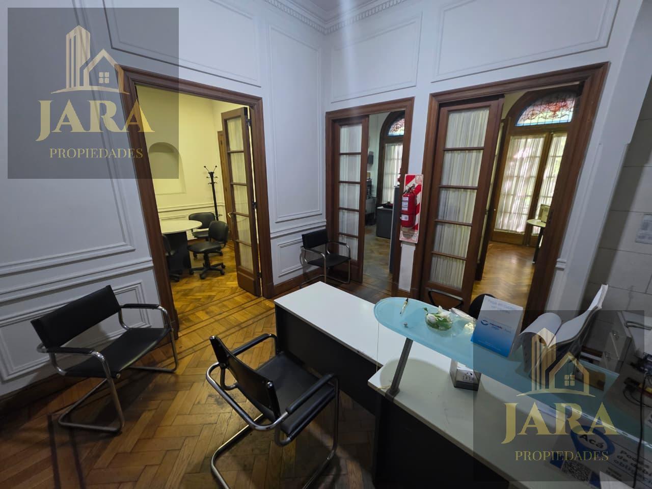 Foto de VENTA OFICINAS CON GRAN POTENCIAL BARRACAS, imagen 1