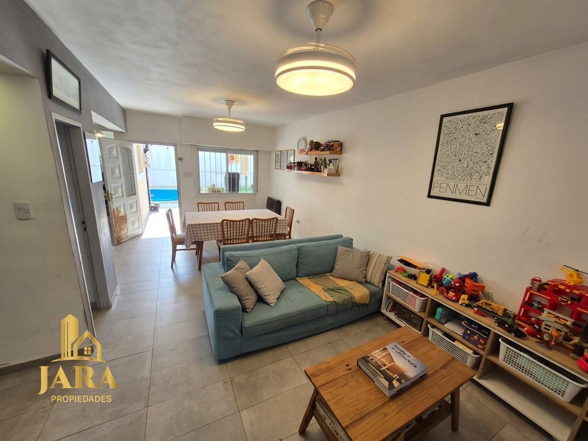 Foto de VENTA PH 4 AMB COCHERA JARDIN QUILMES OESTE, imagen 1