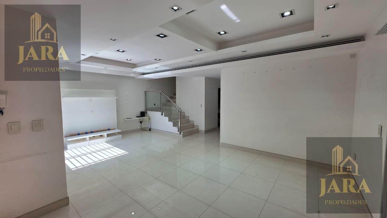 Foto de VENTA /ALQUILER Residencia de Lujo en Quilmes 400 m², pileta, quincho, imagen 3