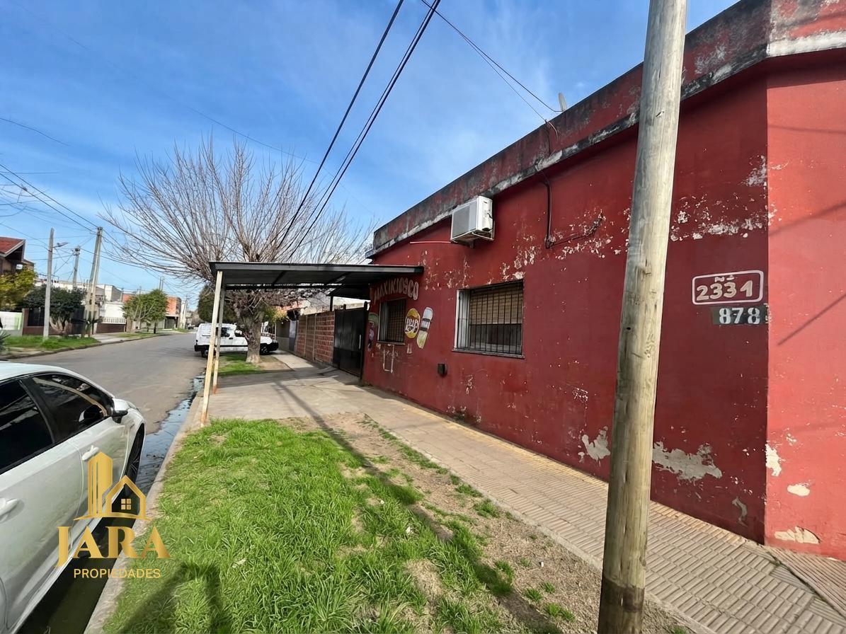 Foto de Venta Casa 4 ambientes en Quilmes Oeste, imagen 3