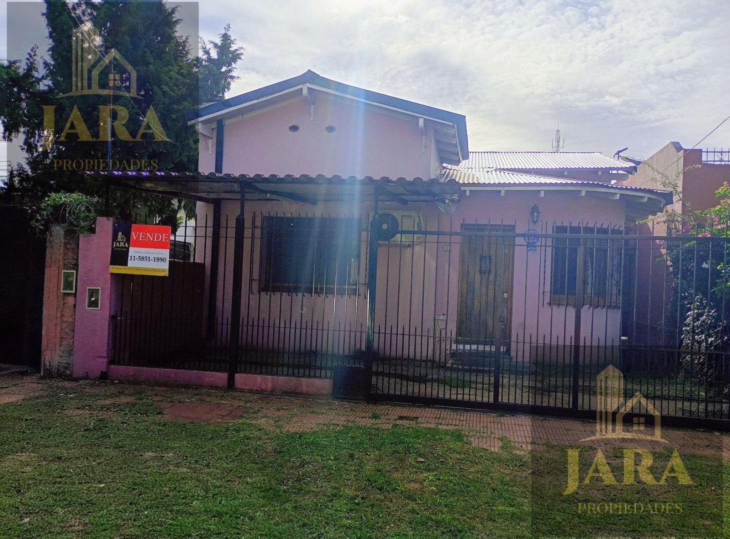 Foto de Venta Casa ezpeleta con pileta y parque apto crédito, imagen 1
