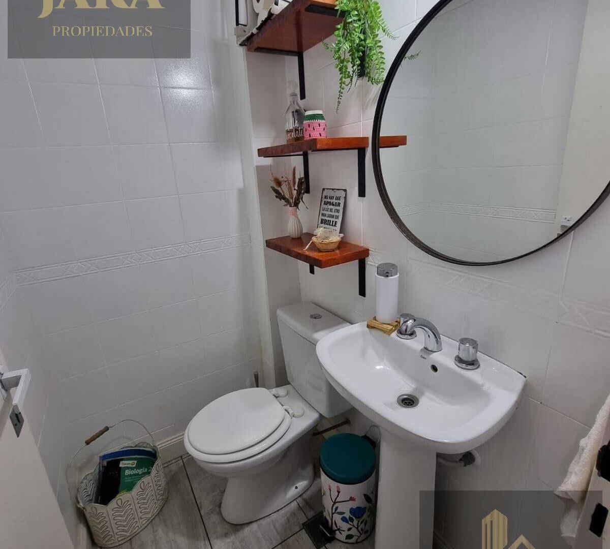Foto de Casa venta Quilmes duplex con piscina financiación, imagen 5