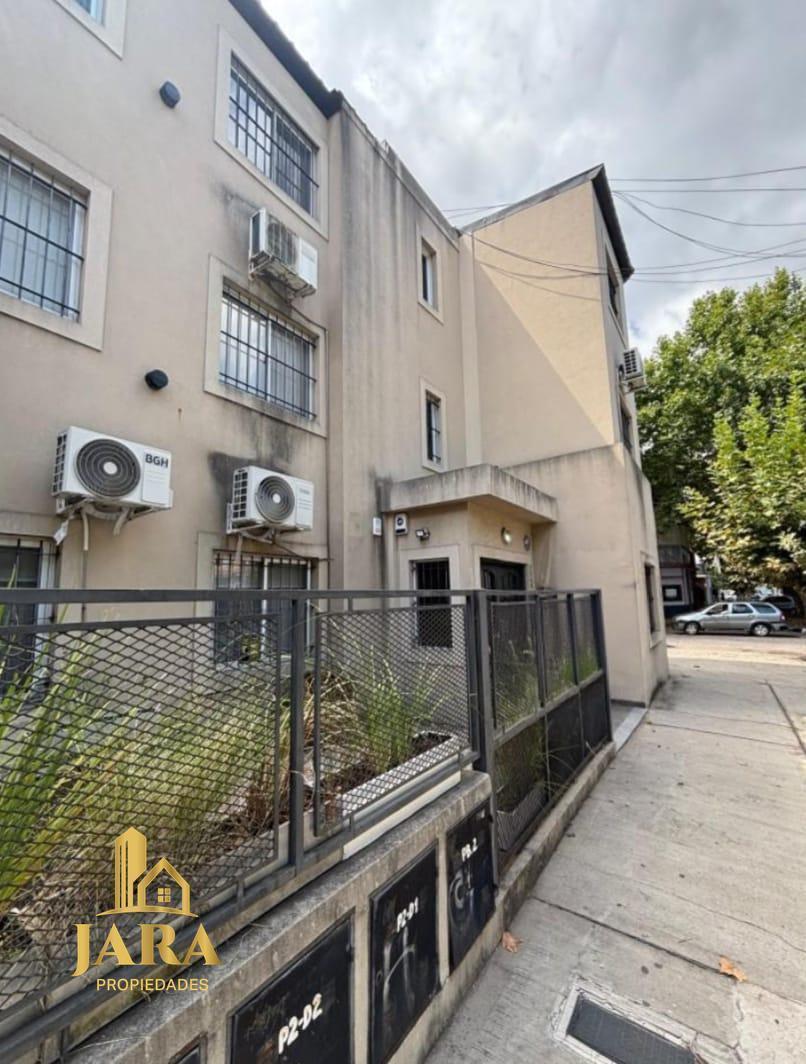 Foto de Departamento en Quilmes - Bajas expensas!, imagen 1