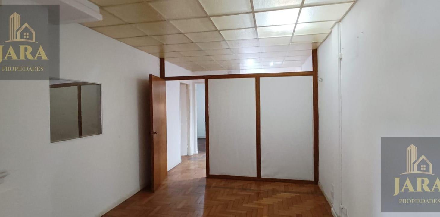 Foto de VENTA DEPTO/OFICINA 4 AMBIENTES QUILMES CENTRO, imagen 2
