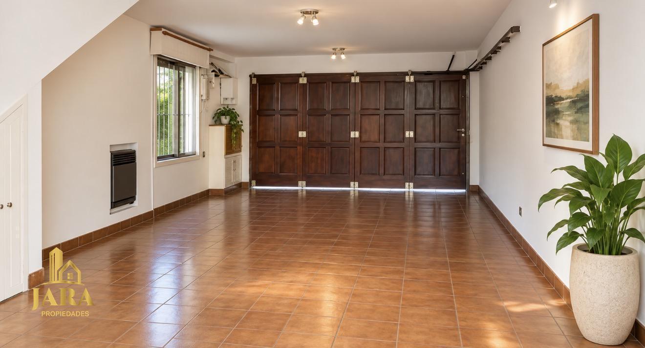 Foto de CASA QUILMES OESTE -AMPLIO JARDIN Y AMBIENTES, imagen 5
