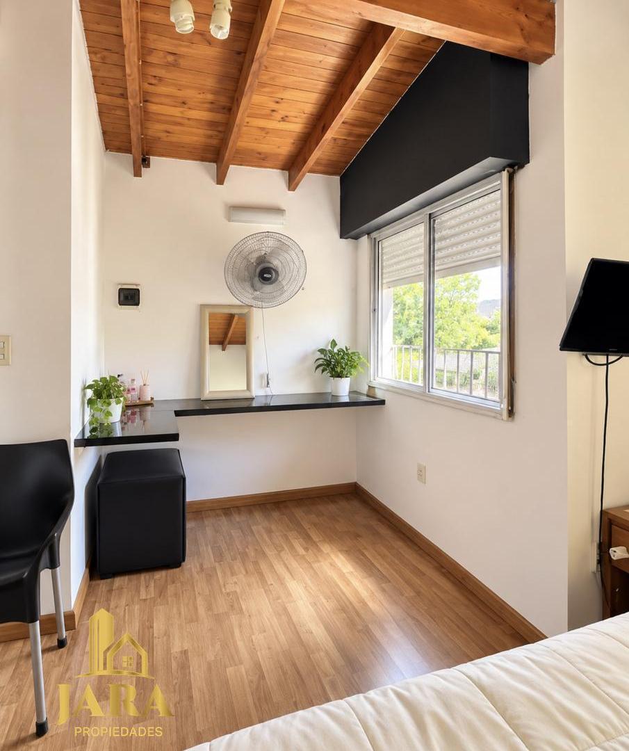Foto de CHALET ESTILO NÓRDICO EN VENTA – BERNAL OESTE, imagen 5