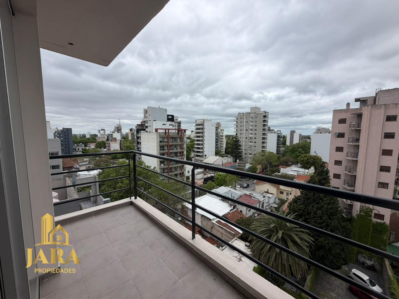 Foto de VENTA DEPTO 2 AMBIENITES EN QUILMES CENTRO CON COCHERA Y BAULERA, imagen 5