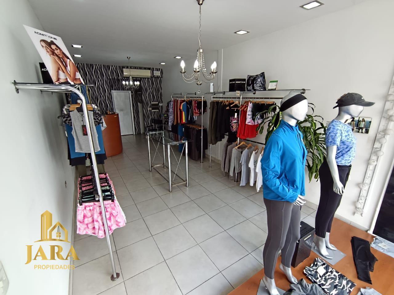 Foto de Local en alquiler sobre Av. Mitre de 3.50 x 16.14, reciclado a nuevo en, imagen 1