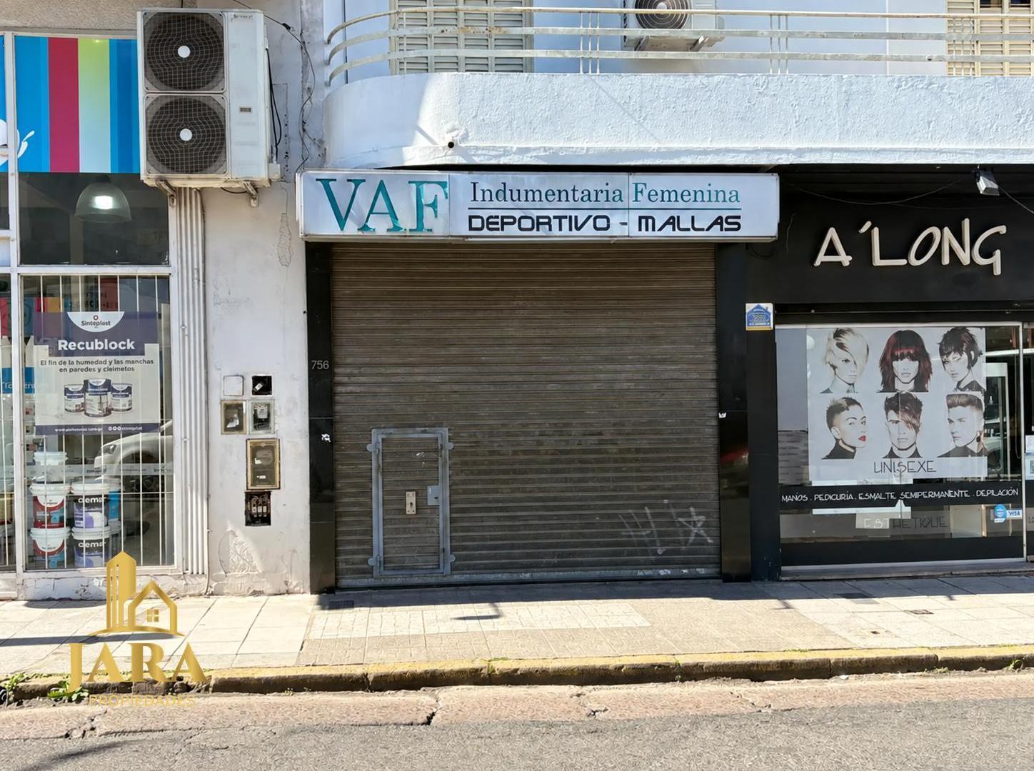 Foto de Local en alquiler sobre Av. Mitre de 3.50 x 16.14, reciclado a nuevo en, imagen 2