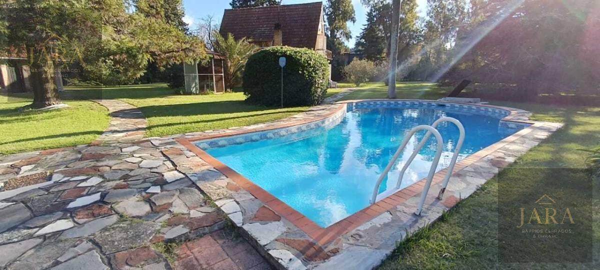 Foto de VENTA CASA QUINTA BARRIO SAN JUAN PEREYRA IRAOLA, imagen 1