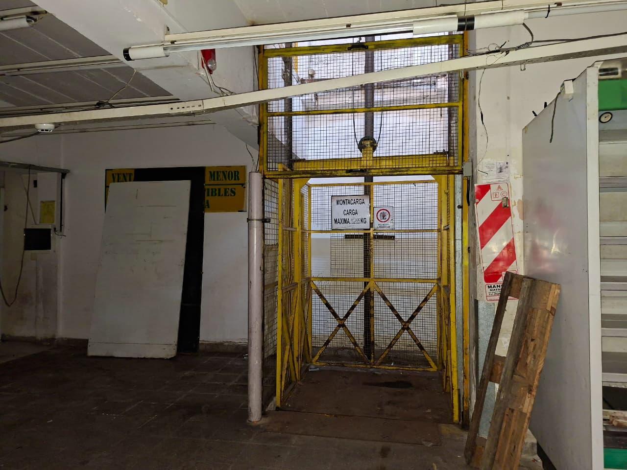 Foto de ESPECTACULAR LOCAL COMERCIAL EN ALQUILER, imagen 1
