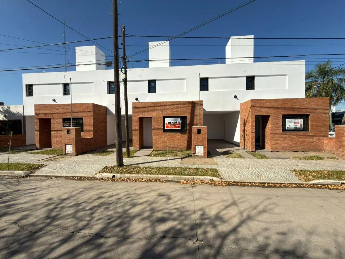 DÚPLEX A ESTRENAR CON EXCELENTE UBICACIÓN EN B ALTO VERDE 4