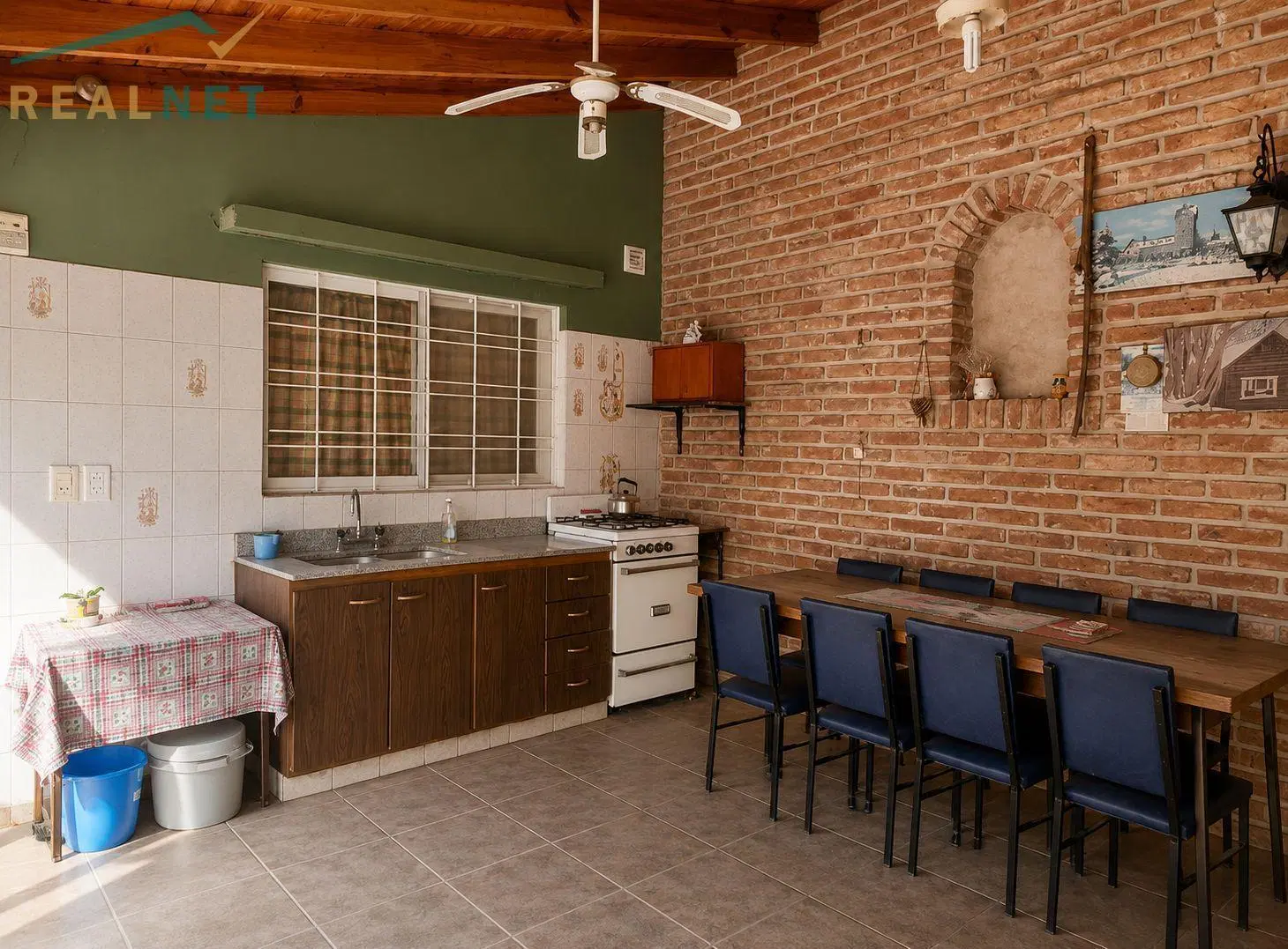 Casa 3 ambientes en venta con cochera y quincho en La Tablada 4