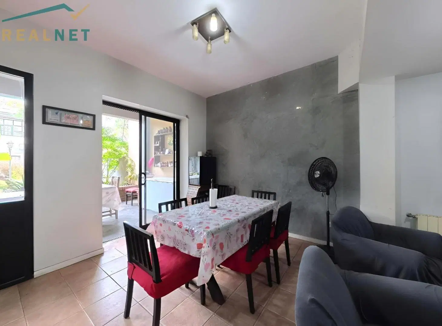 2 CASAS DE 4 AMBIENTES EN AGRONOMIA JARDIN Y QUINCHO 4