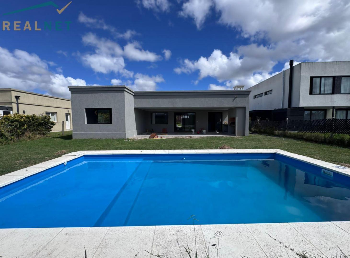 Foto de CASA A ESTRENAR 5 AMBIENTES CON PILETA EN EL CANTON NORTE, imagen 1