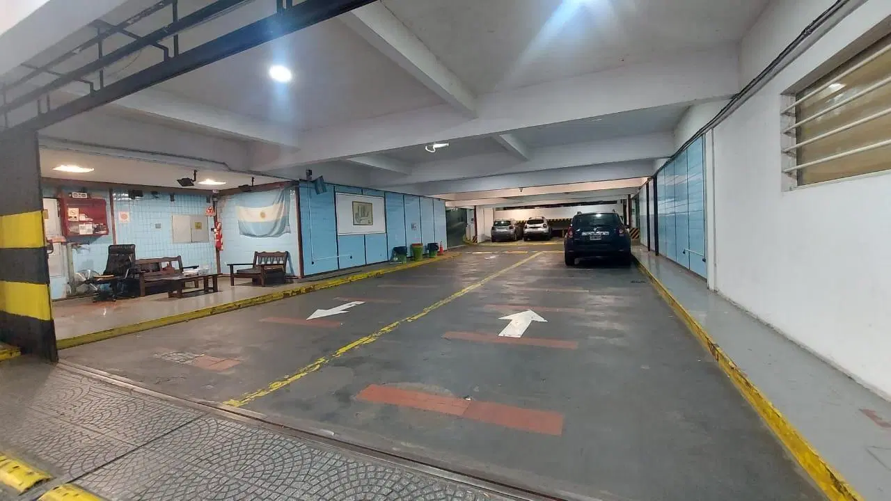 Cochera en Venta | en Balvanera | Bajas Expensas - Abierta 24/7 4