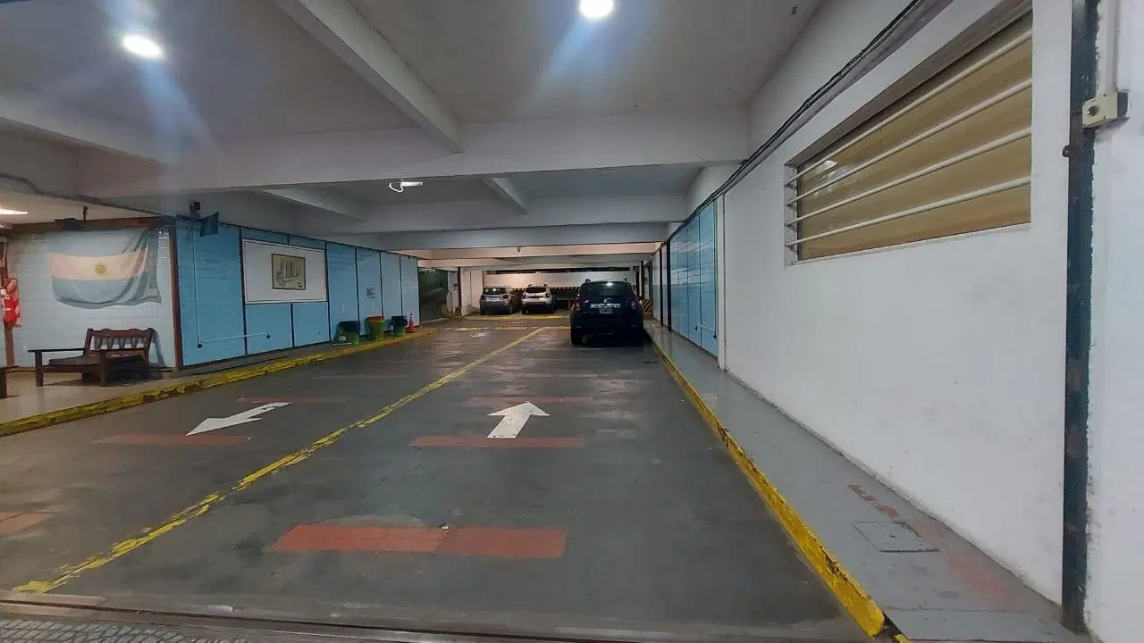 Cochera en Venta | en Balvanera | Bajas Expensas - Abierta 24/7 5