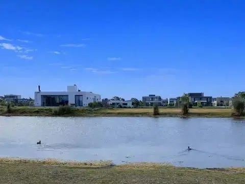 Terreno en Barrio Magallanes - Puertos del Plata 5