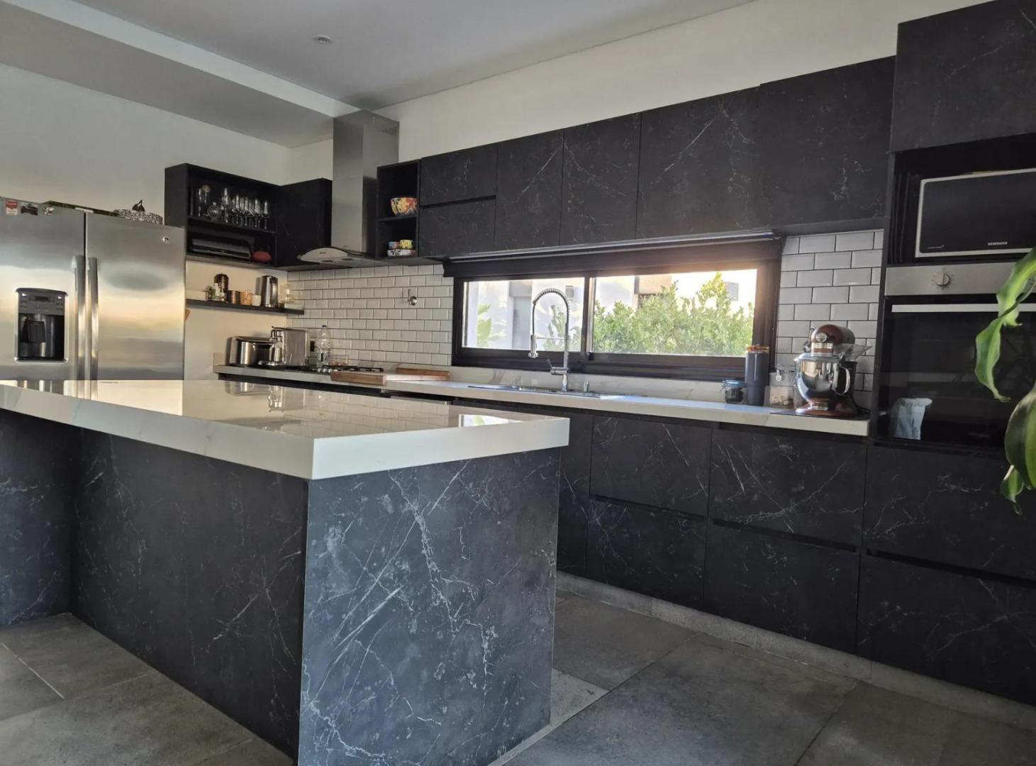 Foto de Casa en venta Puertos del Lago Barrio Vistas Lote interno con 2, imagen 5