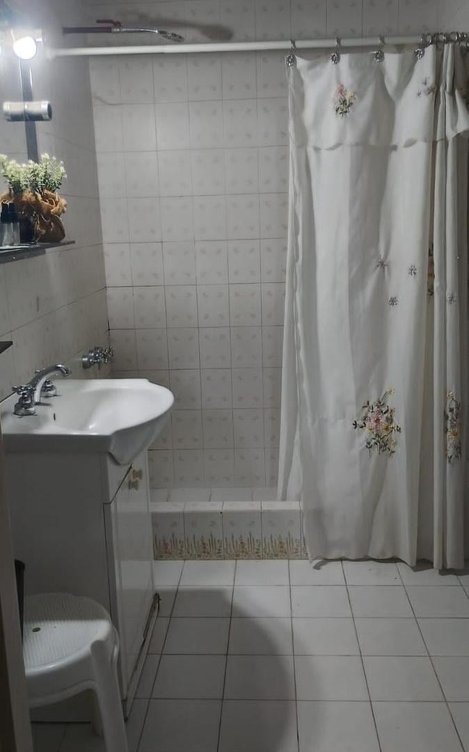 Foto de Casa Multifamiliar con Tres Unidades Funcionales | Ideal para Vivir e, imagen 5