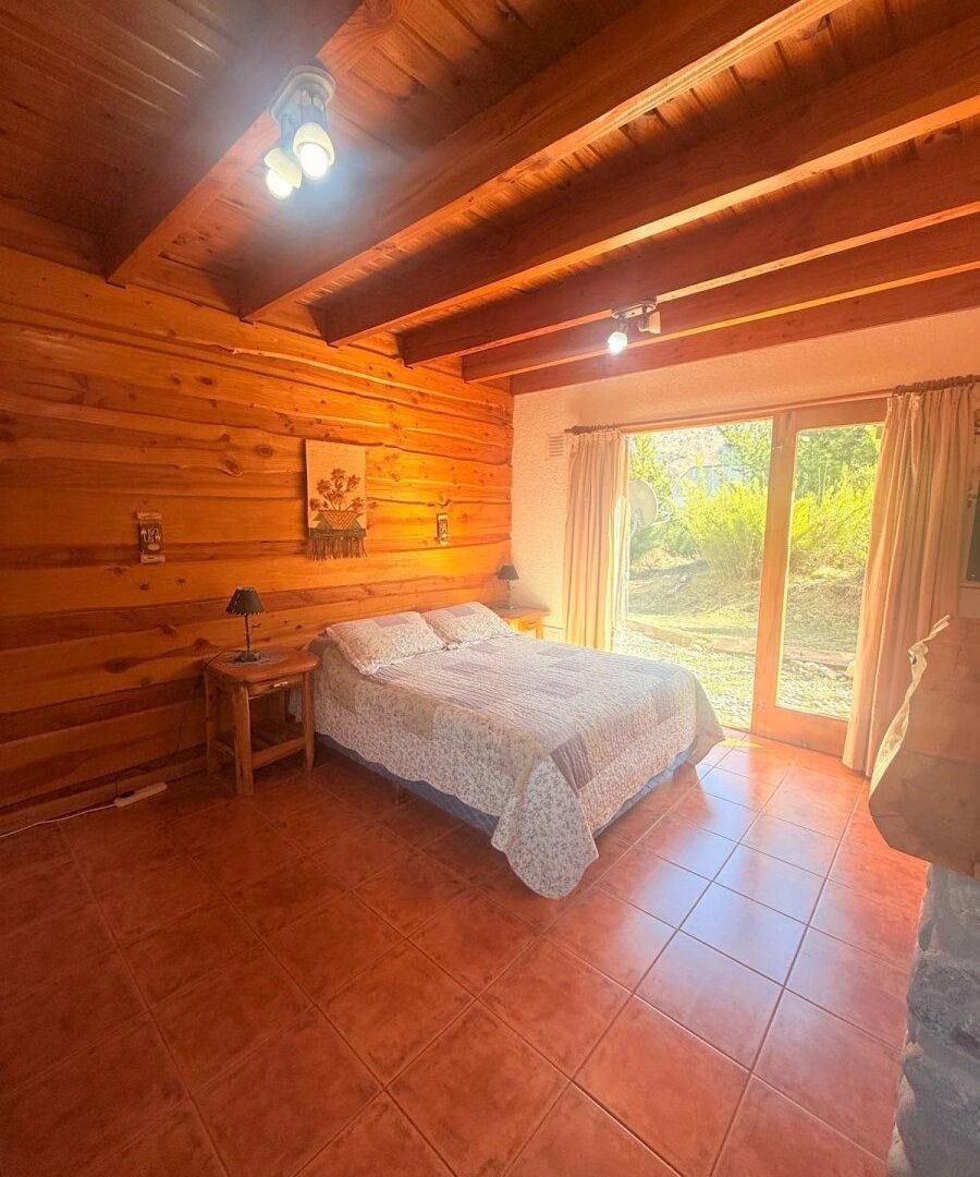 Alquiler Cabaña Bariloche Villa Catedral Base del Cerro Catedral cuatro personas cochera 2 ambientes