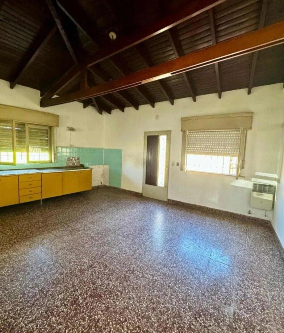 Foto de Venta Casa centro pilar excelente ubicacion Ideal inversionista, imagen 3