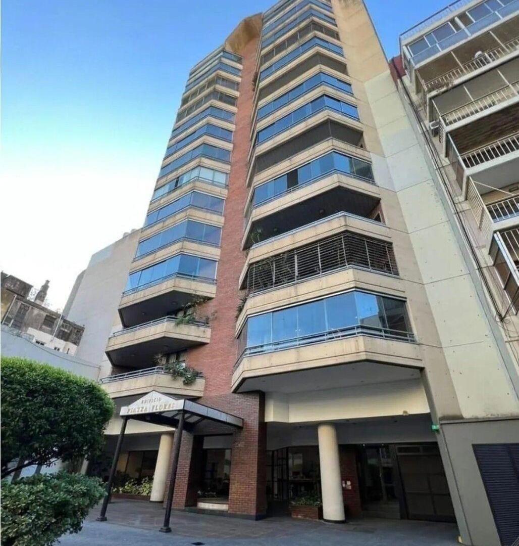Foto de Venta | Espectacular Departamento al frente | 4 ambientes de Lujo con, imagen 2