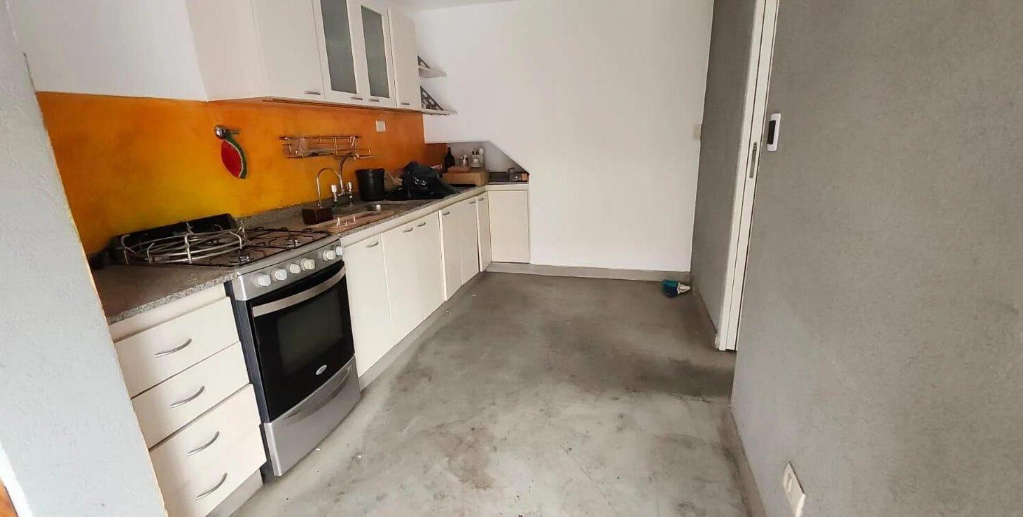 Foto de Casa en Ciudad Evita Barrio Democracia 3 dormitorios Pileta y jardín, imagen 2