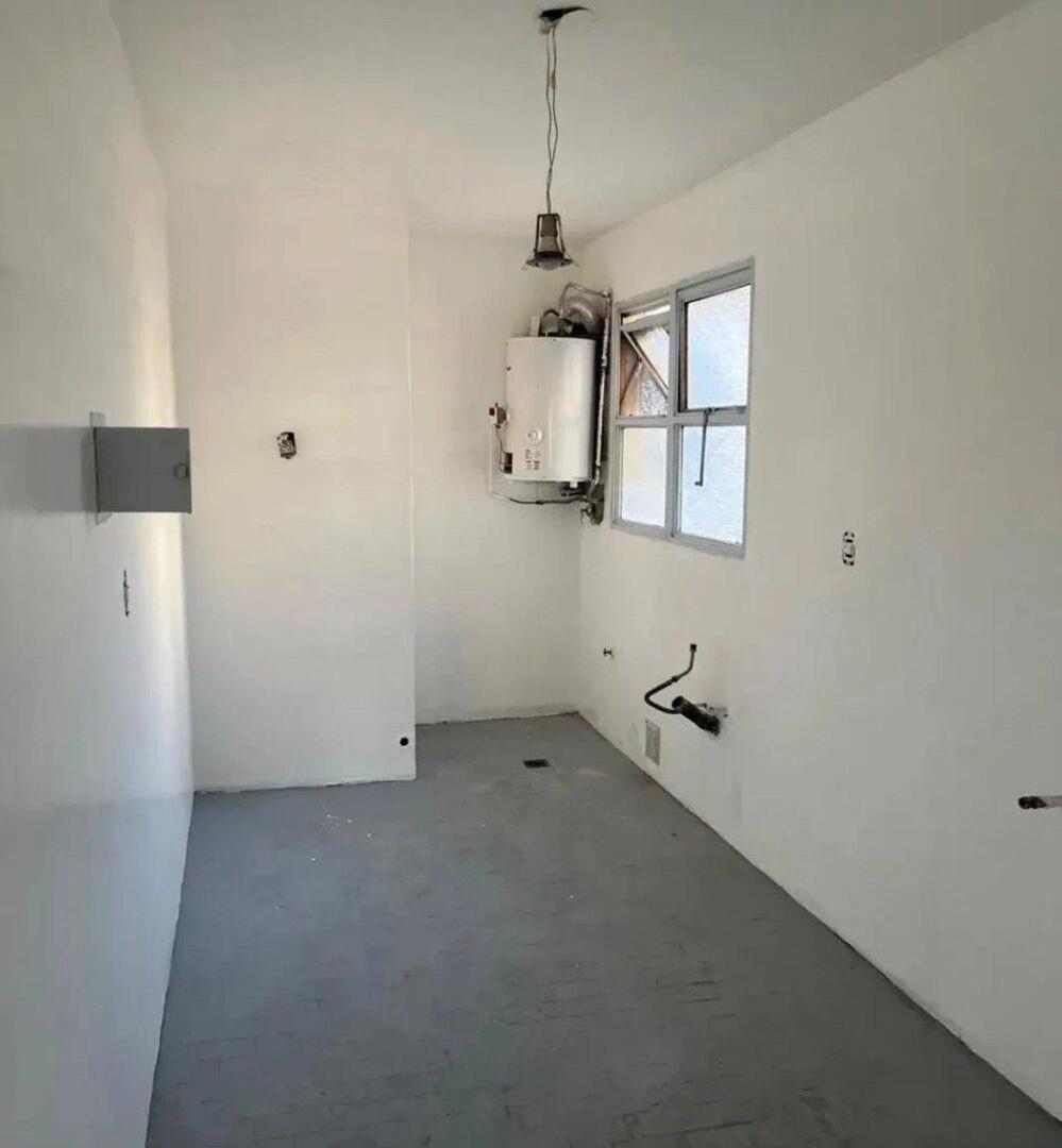 Foto de Departamento 3 ambientes al frente con balcón en Parque Chacabuco, imagen 3