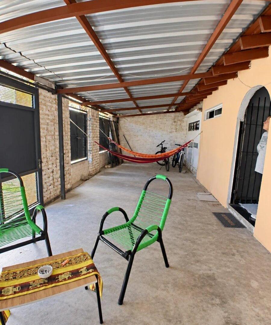 Foto de Venta | Casa | San Vicente | 5 Ambientes, 2 Patios y Galeria en 320mts2, imagen 2