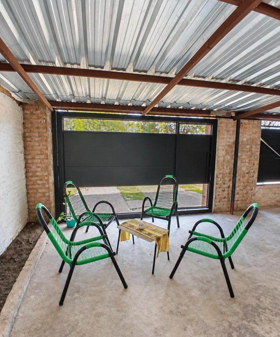 Foto de Venta | Casa | San Vicente | 5 Ambientes, 2 Patios y Galeria en 320mts2, imagen 4
