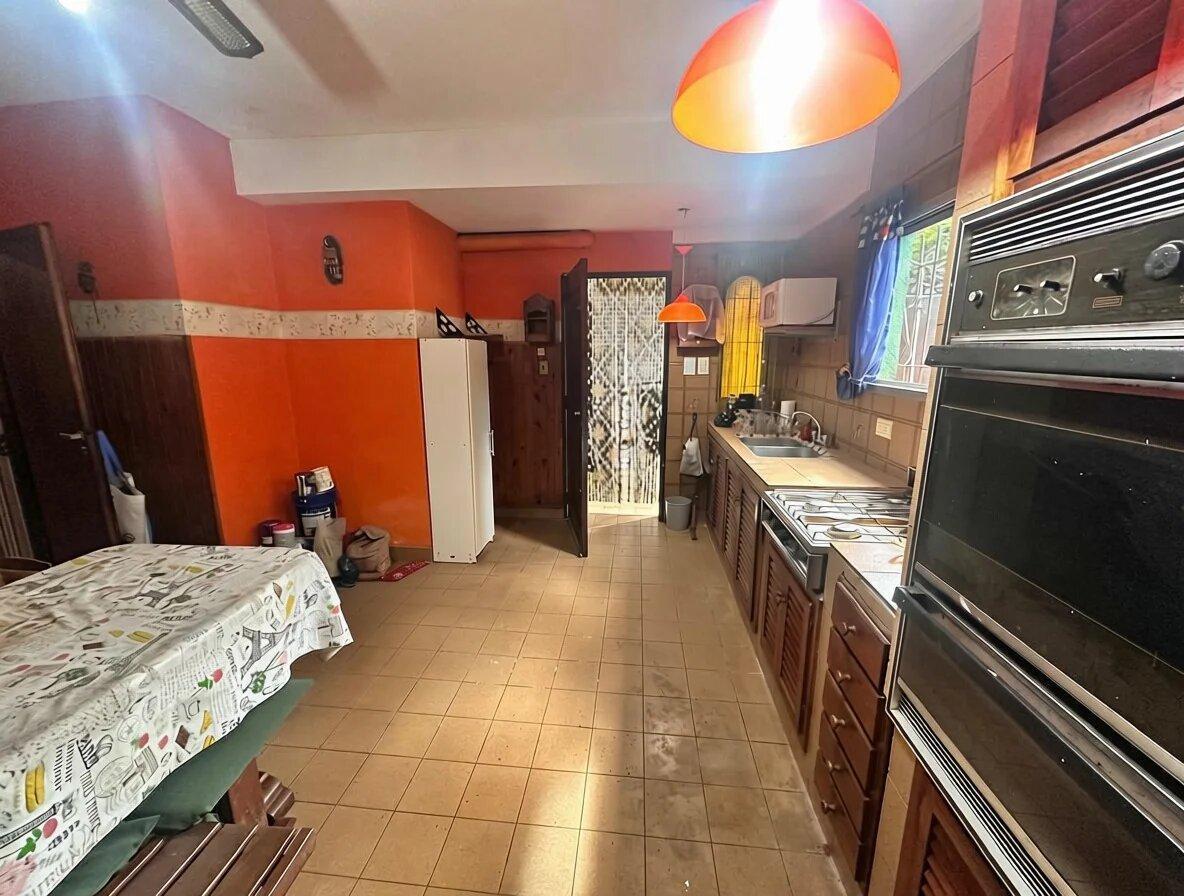 Foto de Venta PH Chalet 8 ambientes multifamiliar jardín cochera oportunidad, imagen 3