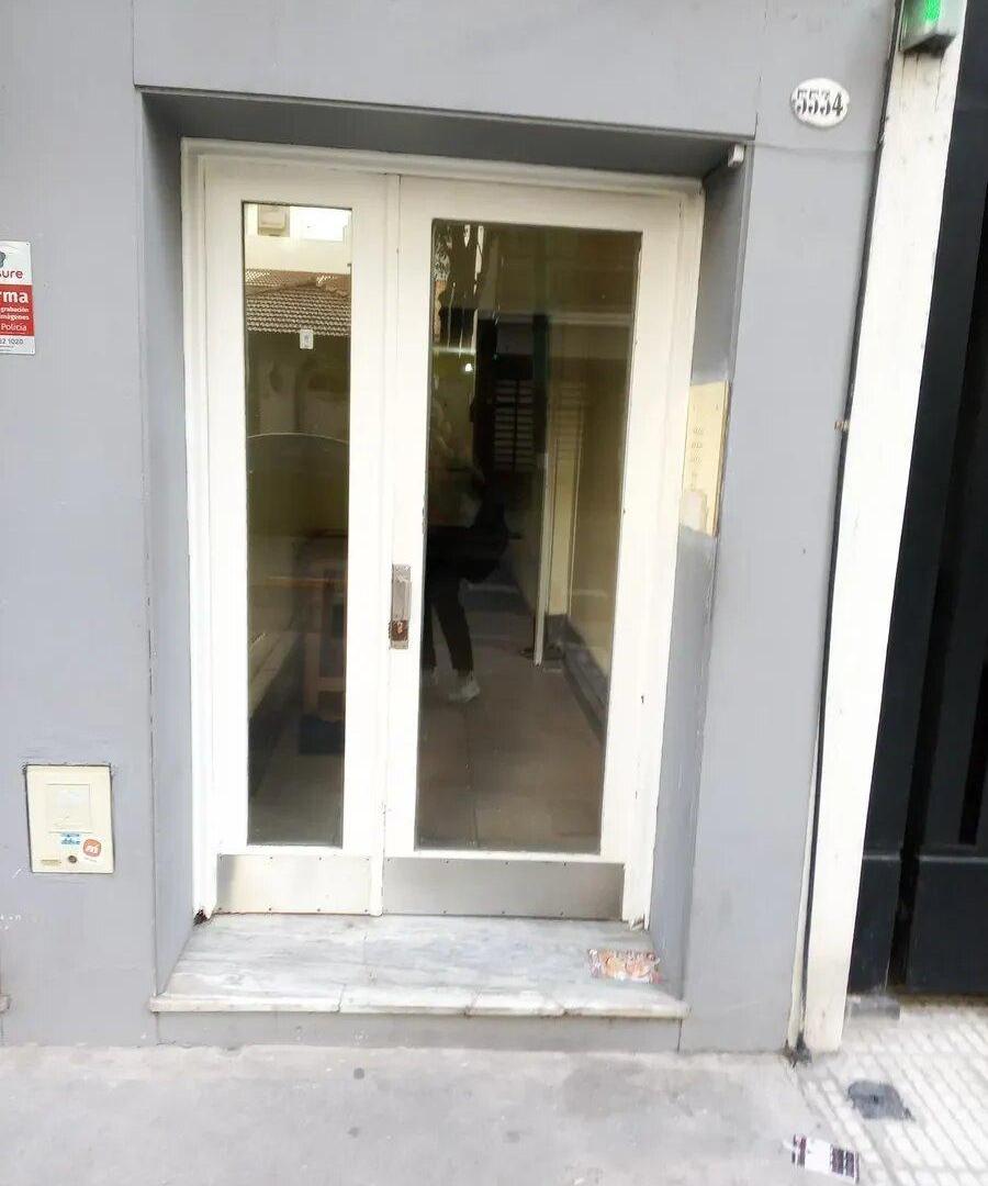 Foto de 2 Ambientes | Venta | Villa Urquiza | Luminoso | A Refaccionar, imagen 2