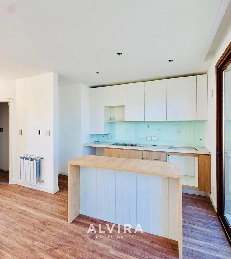 VENTA DEPTO 2 DORM LA PLATA 4