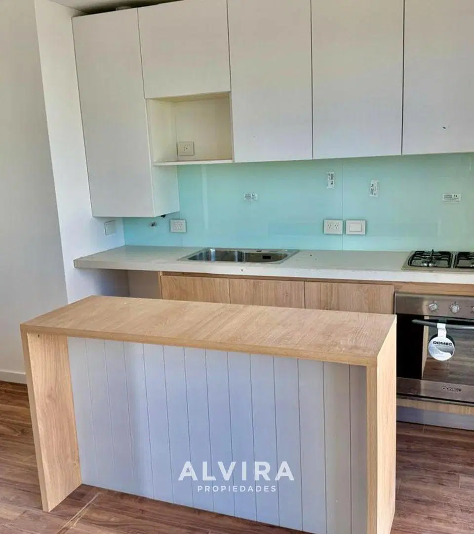 VENTA DEPTO 2 DORM LA PLATA 2