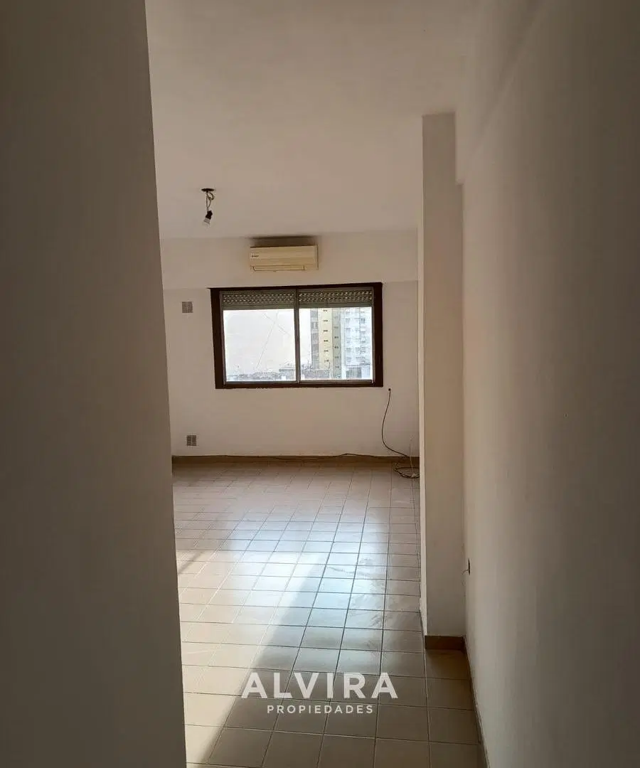 Venta Departamento 1 Dorm en la La Plata 2