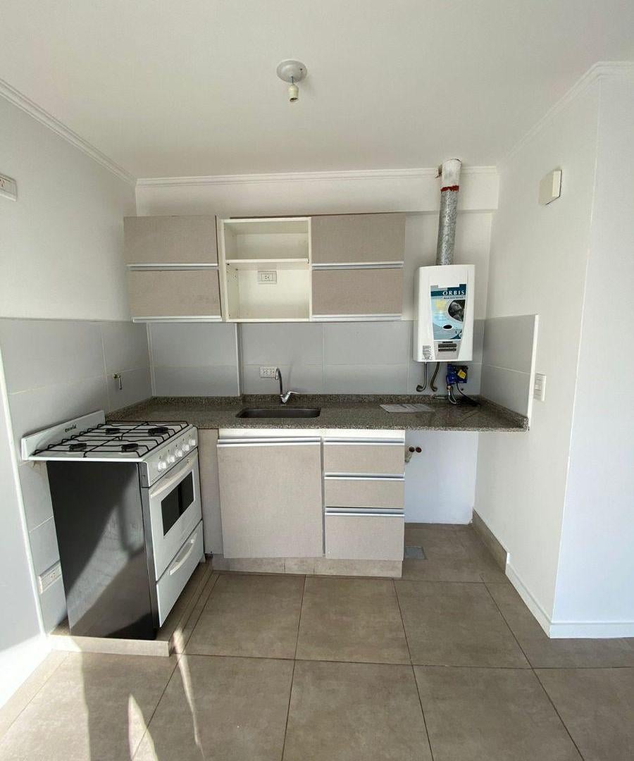 Foto de ALQUILO departamento 1 cuadra de la cañada IDEAL ESTUDIANTE 1 DORMITORIO, imagen 5
