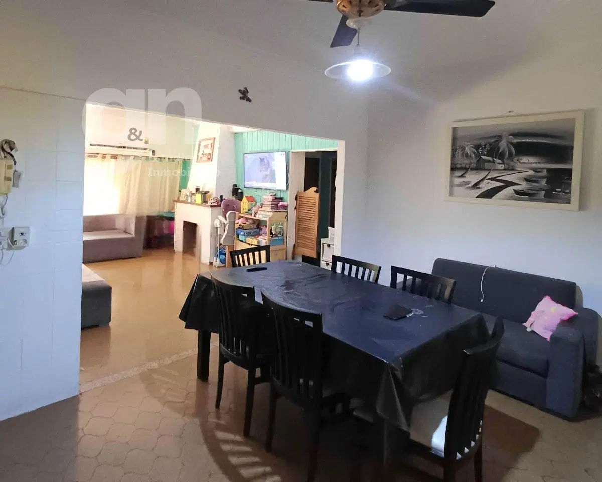 Casa Planta Alta 2 dormitorios, balcón, galería, terraza. 4