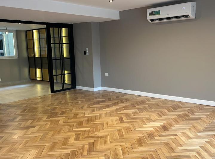 Dúplex, 4 Dorm., 340 m², Calle Arroyo. 5