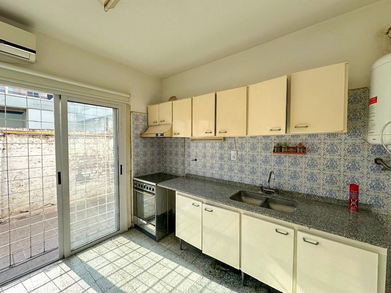 Foto de Gran propiedad ideal para oficinas en venta en barrio Centro, imagen 4