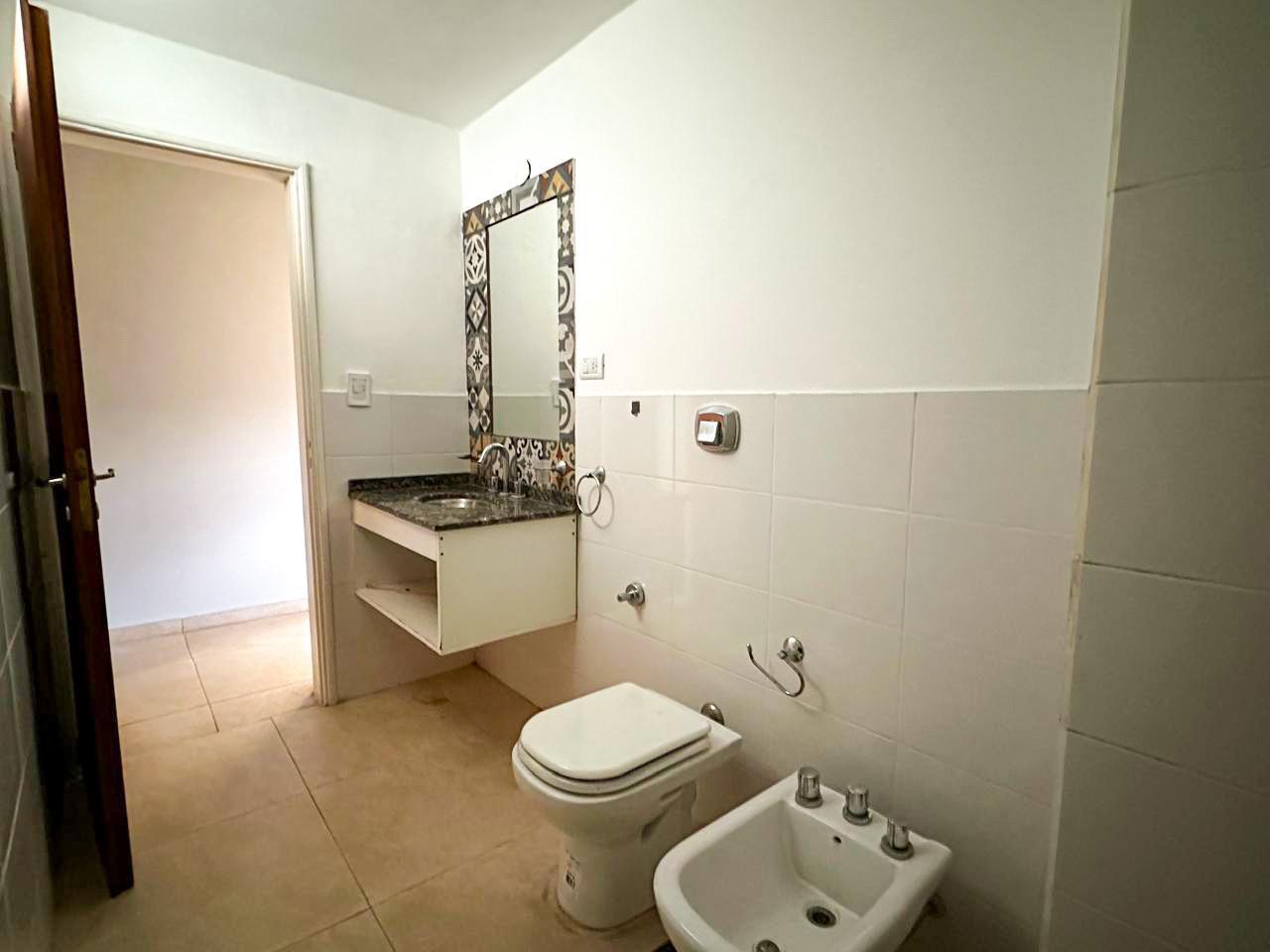 Foto de Departamento en planta baja con patio en barrio Madre Javier, imagen 1